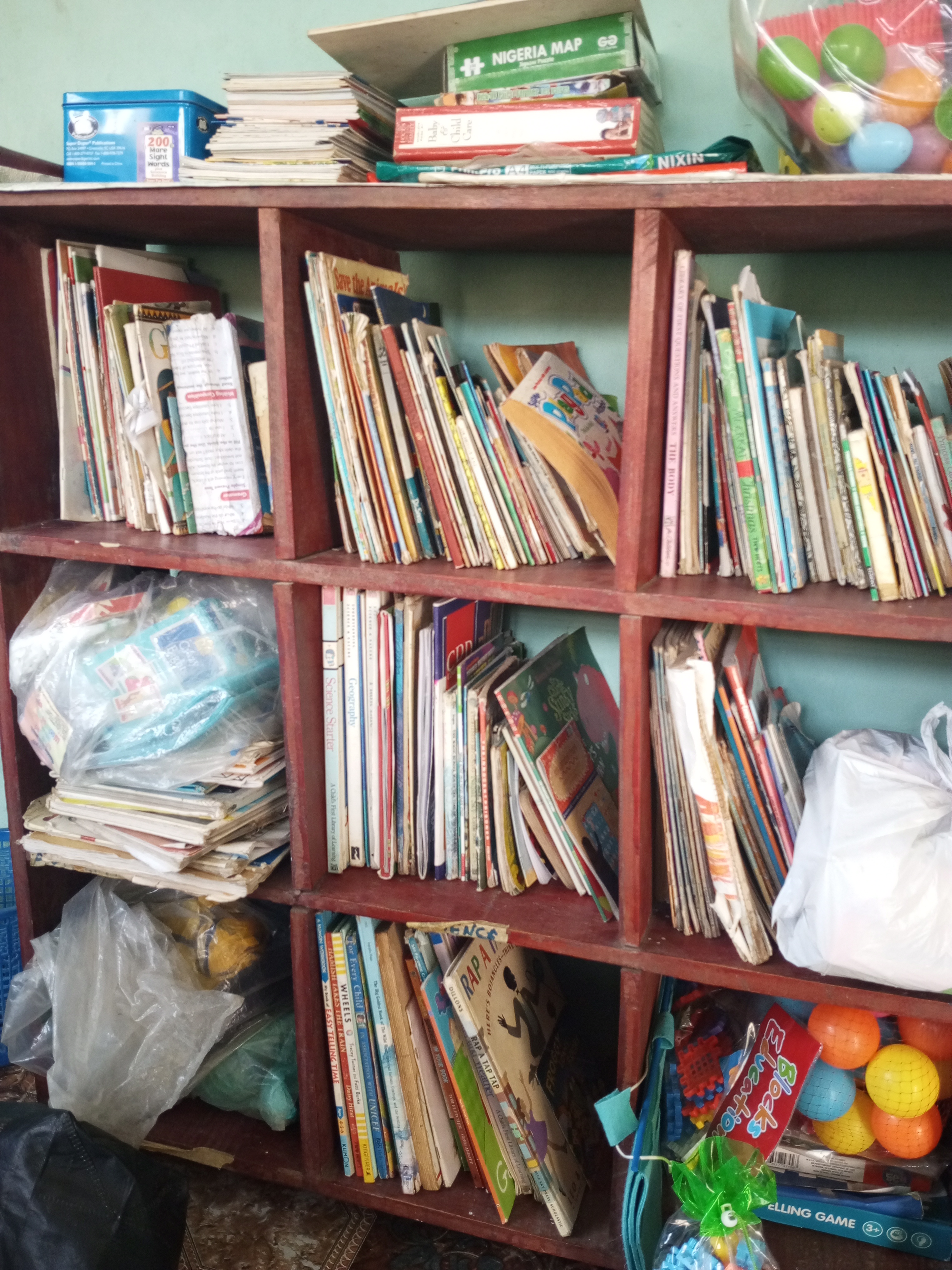 Royalty Hall Schools library